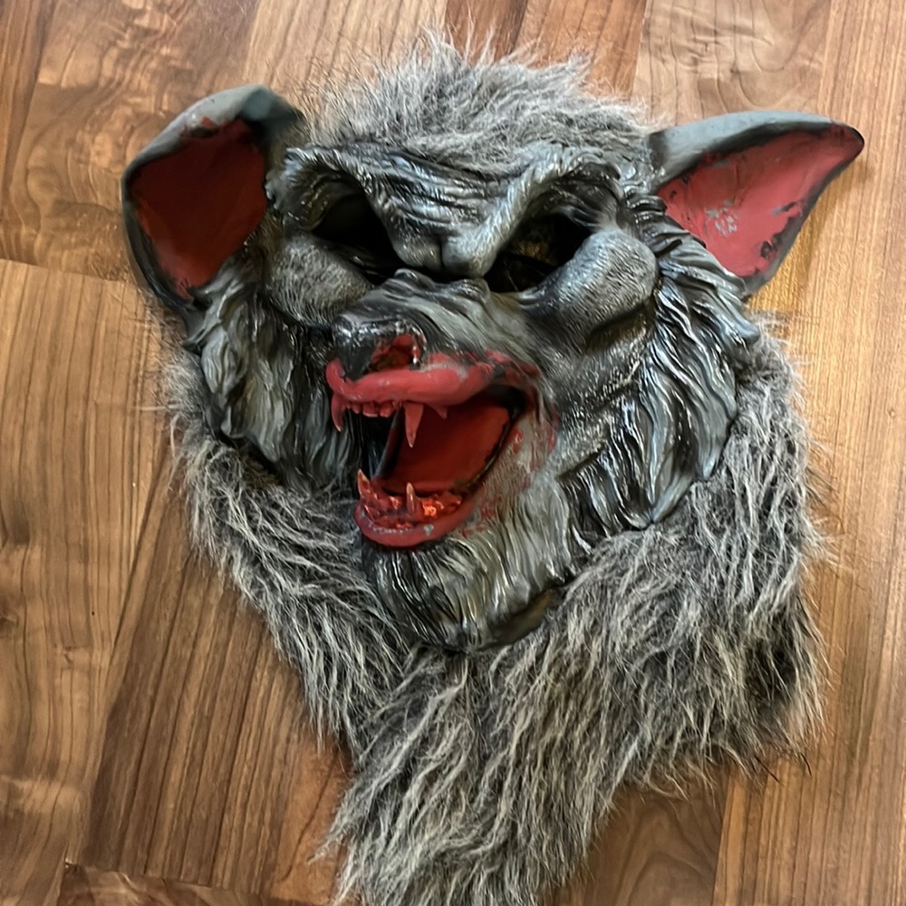 Bloody Wolf Face Mask